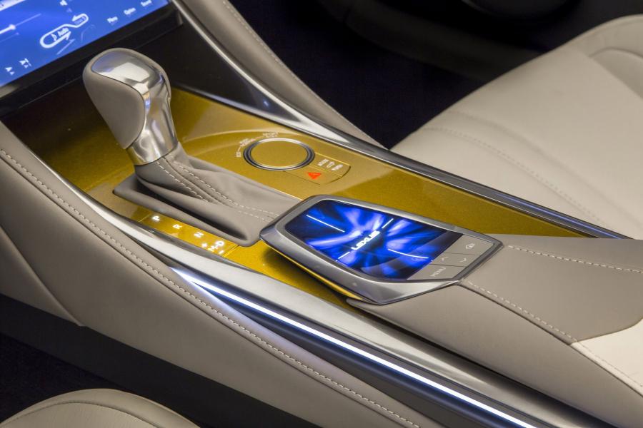  Lexus LF-C2 Concept 2014 года  (фото 37 из 40)